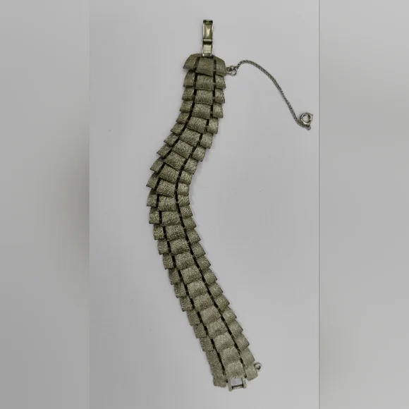 Art Deco Puccini Metal Crocodile Style Bracelet Wide Signed Silver Toned - Picture 2 of 15